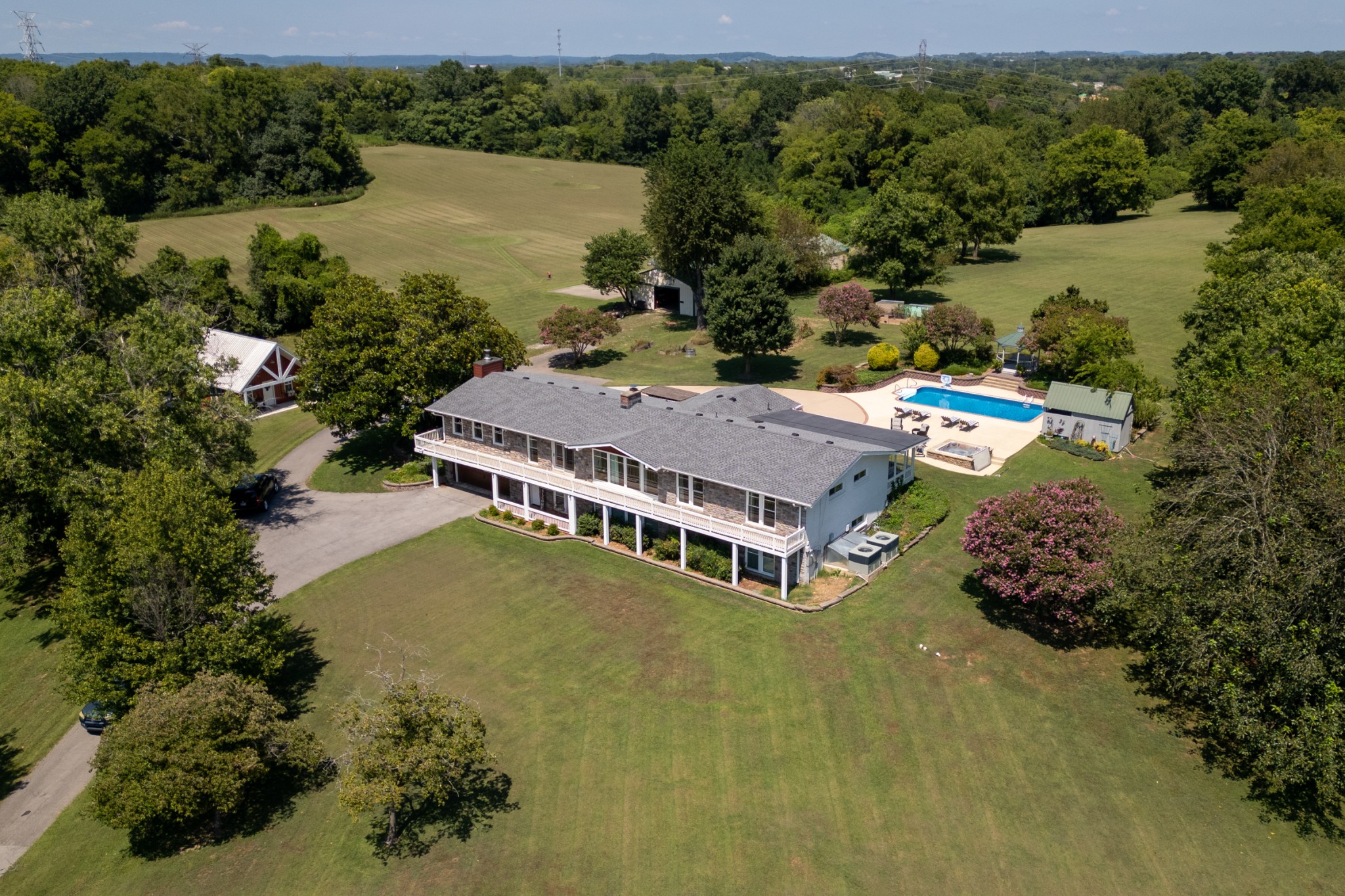 344 Peach Valley Rd
