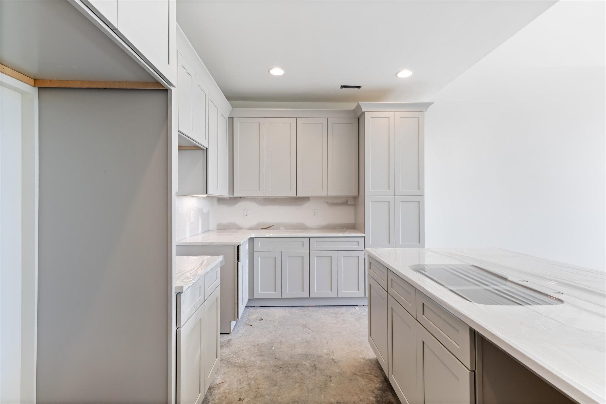 452 W Foxrun