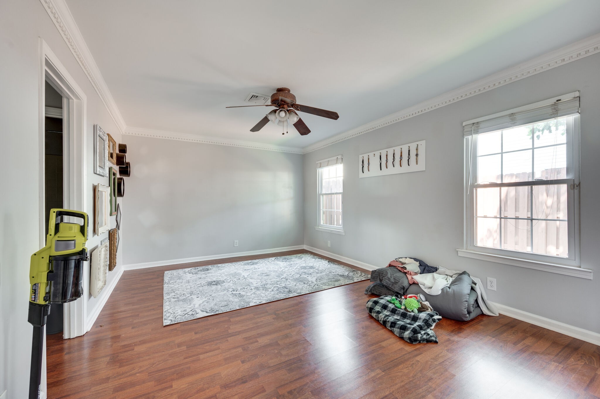 Nashville, Tennessee 37210, United States, 2 Bedrooms Bedrooms, ,2 BathroomsBathrooms,Residential,Active,29290