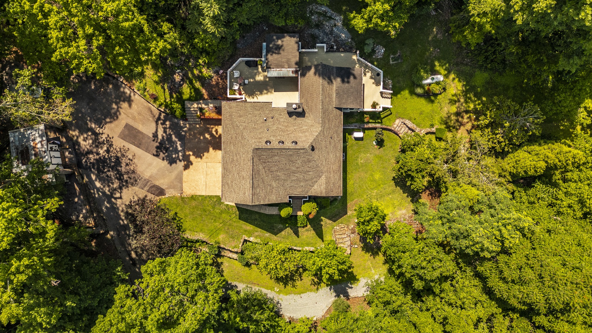 2875 Lower Walkers Creek Rd