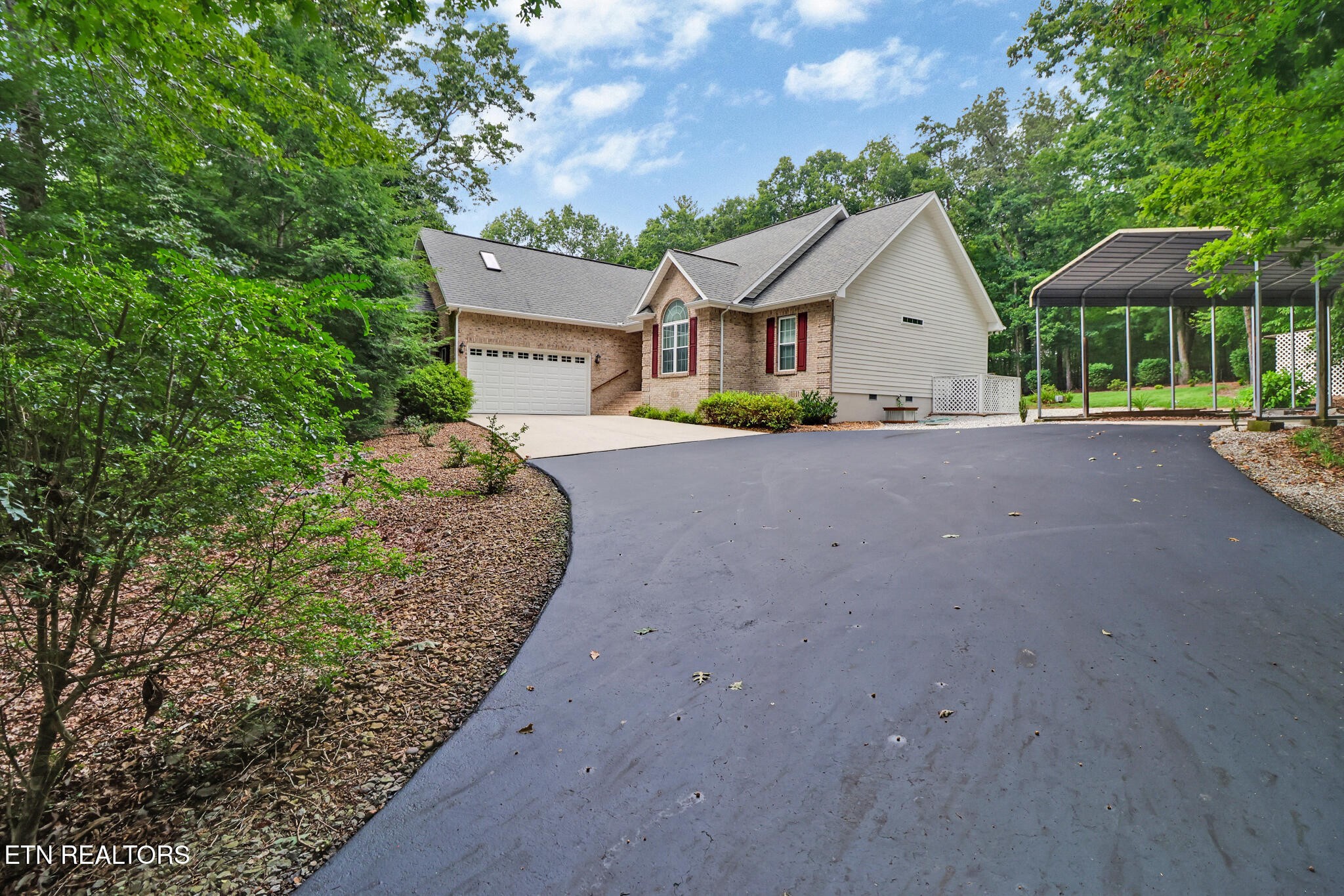 1115 Sunset Ridge Drive