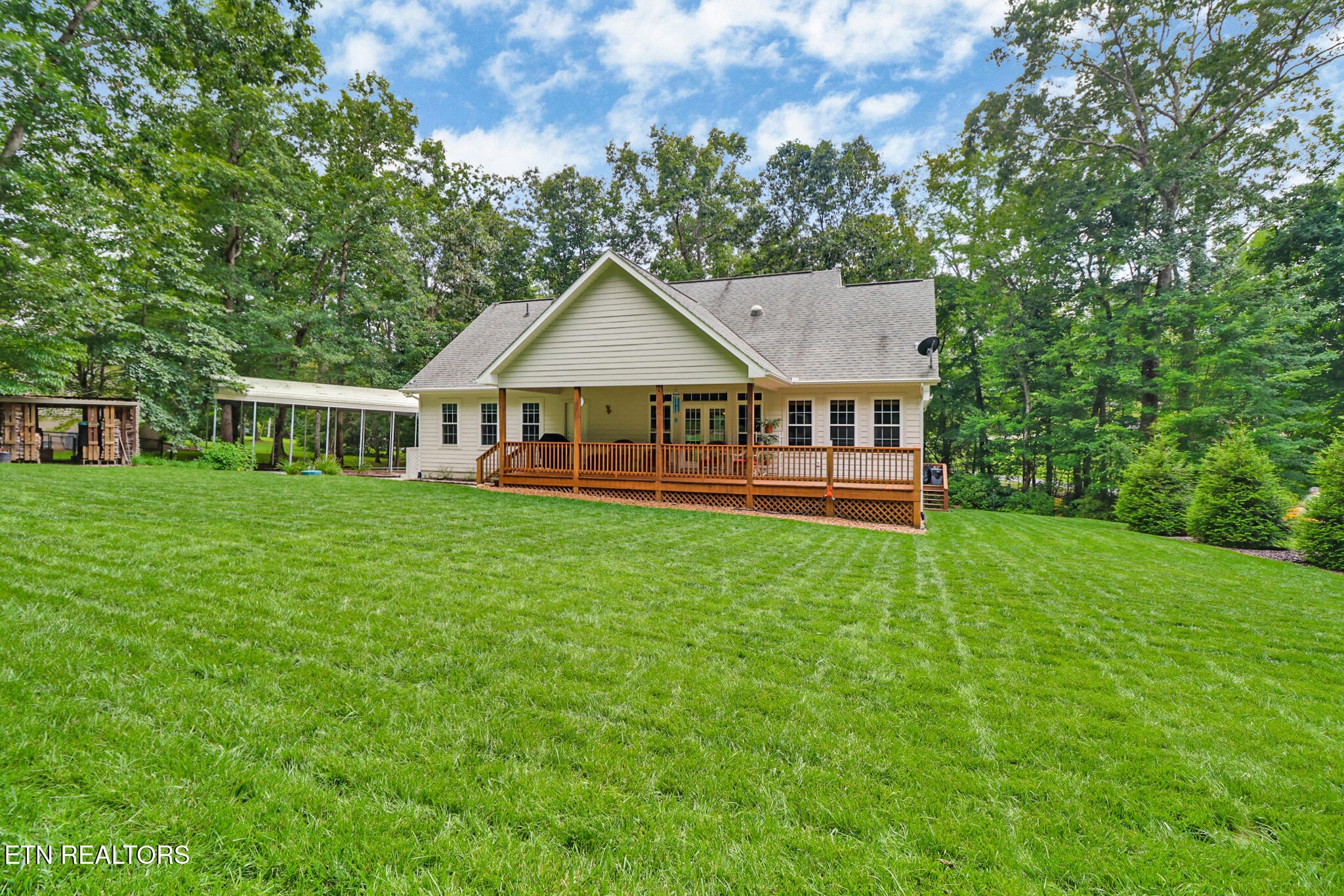 1115 Sunset Ridge Drive