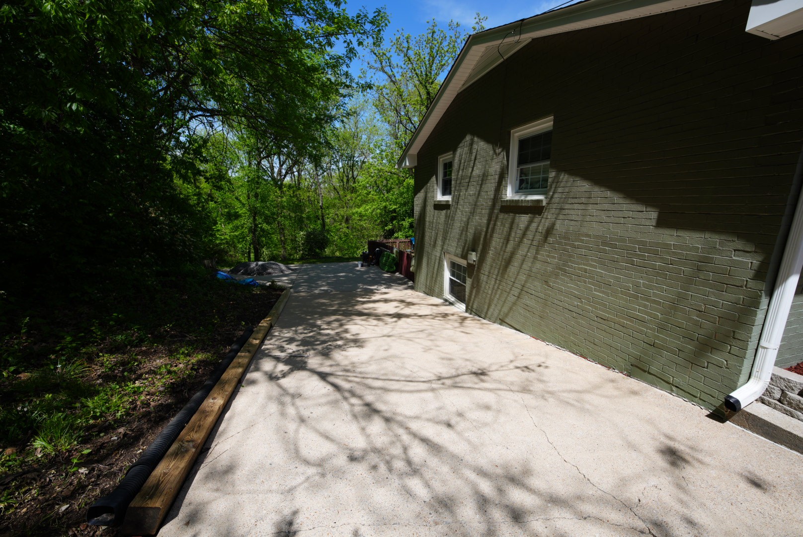 407 Rosehill Dr