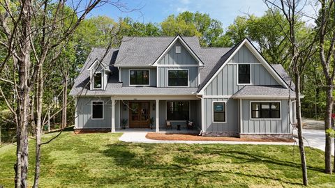 285 Chicken Pike Smyrna TN 37167