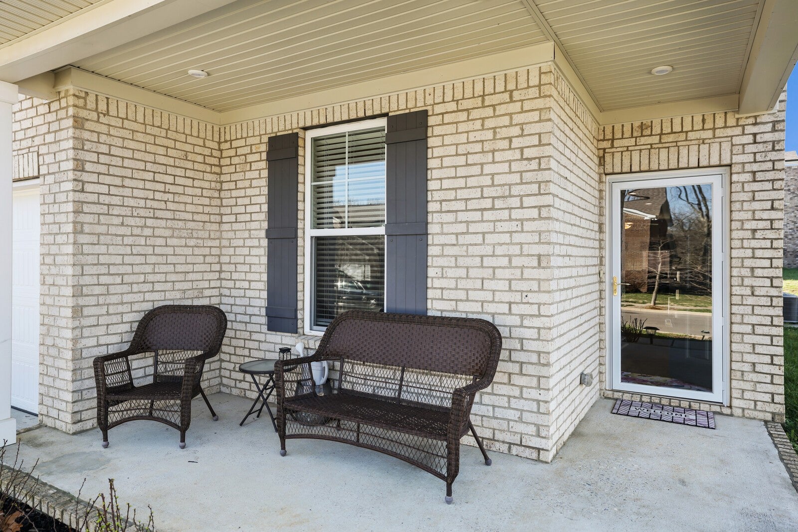 7118 Ivory Way