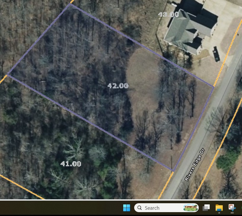 340 Rivers Edge Dr