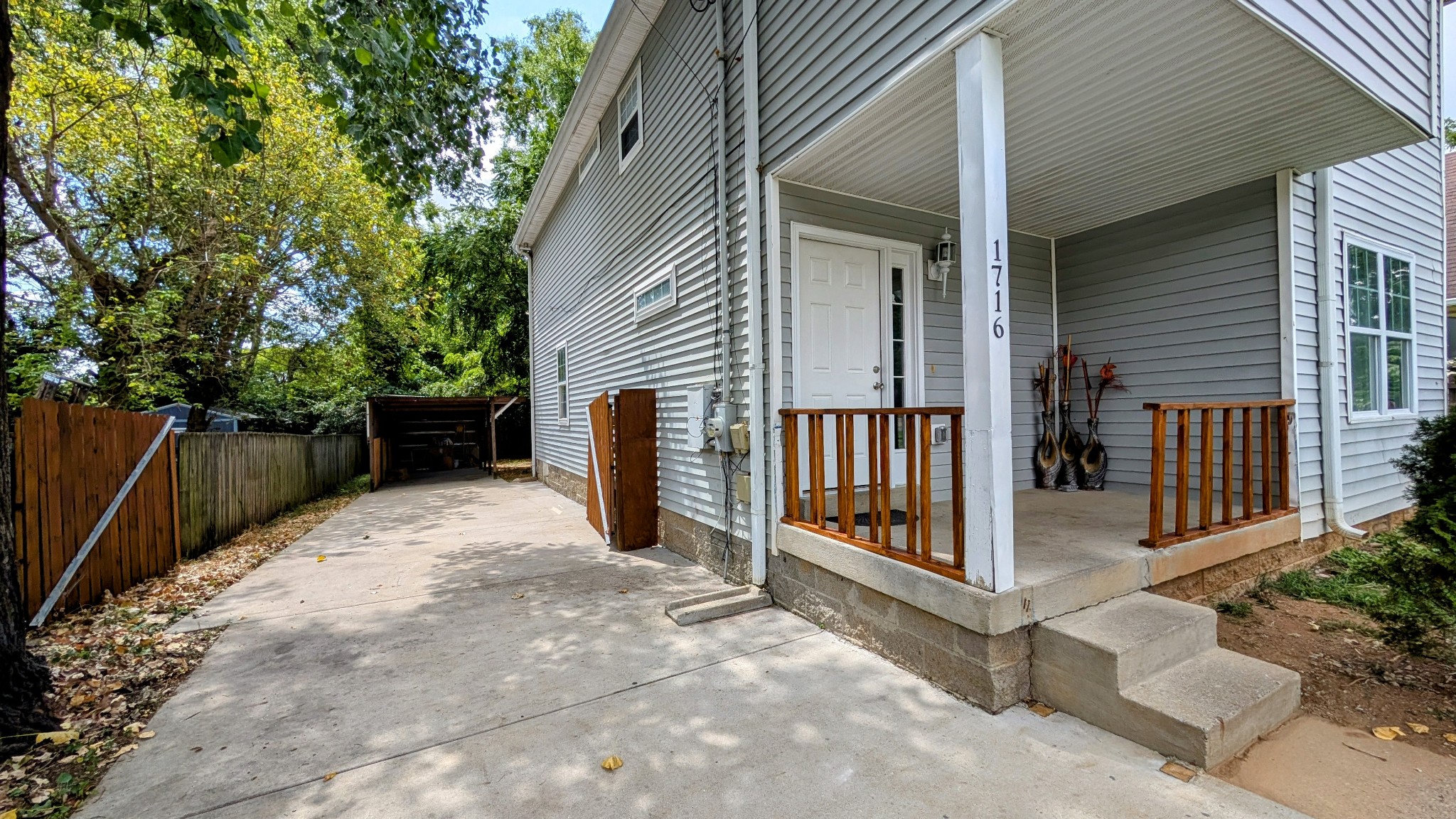 1716 Edgewood Ave