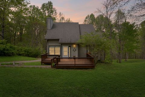 1173 Anna Rebecca Ct Kingston Springs TN 37082