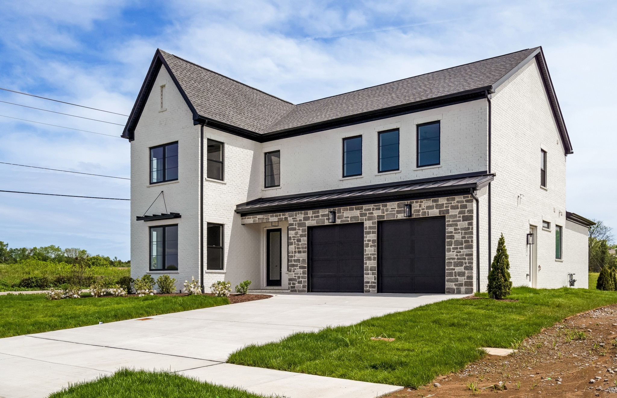 2000 Landry Pl