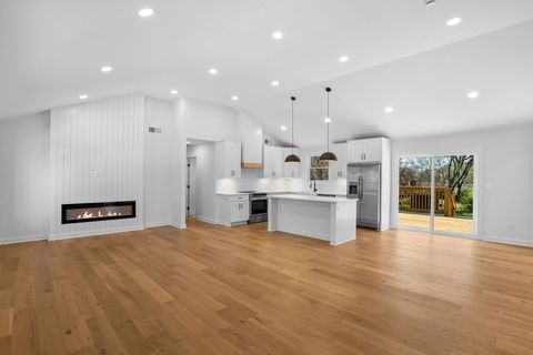 181 Roberta Dr Hendersonville TN 37075