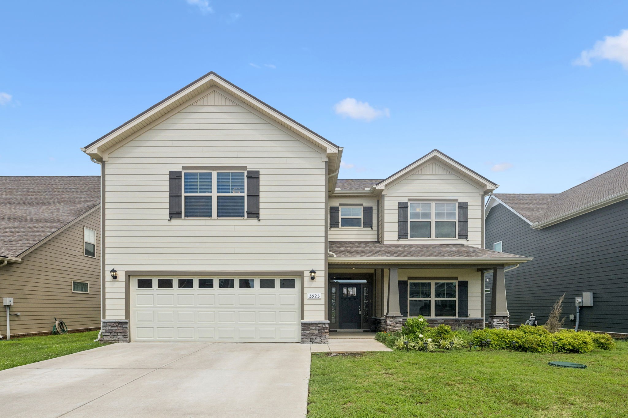 3523 Plum Leaf Pl