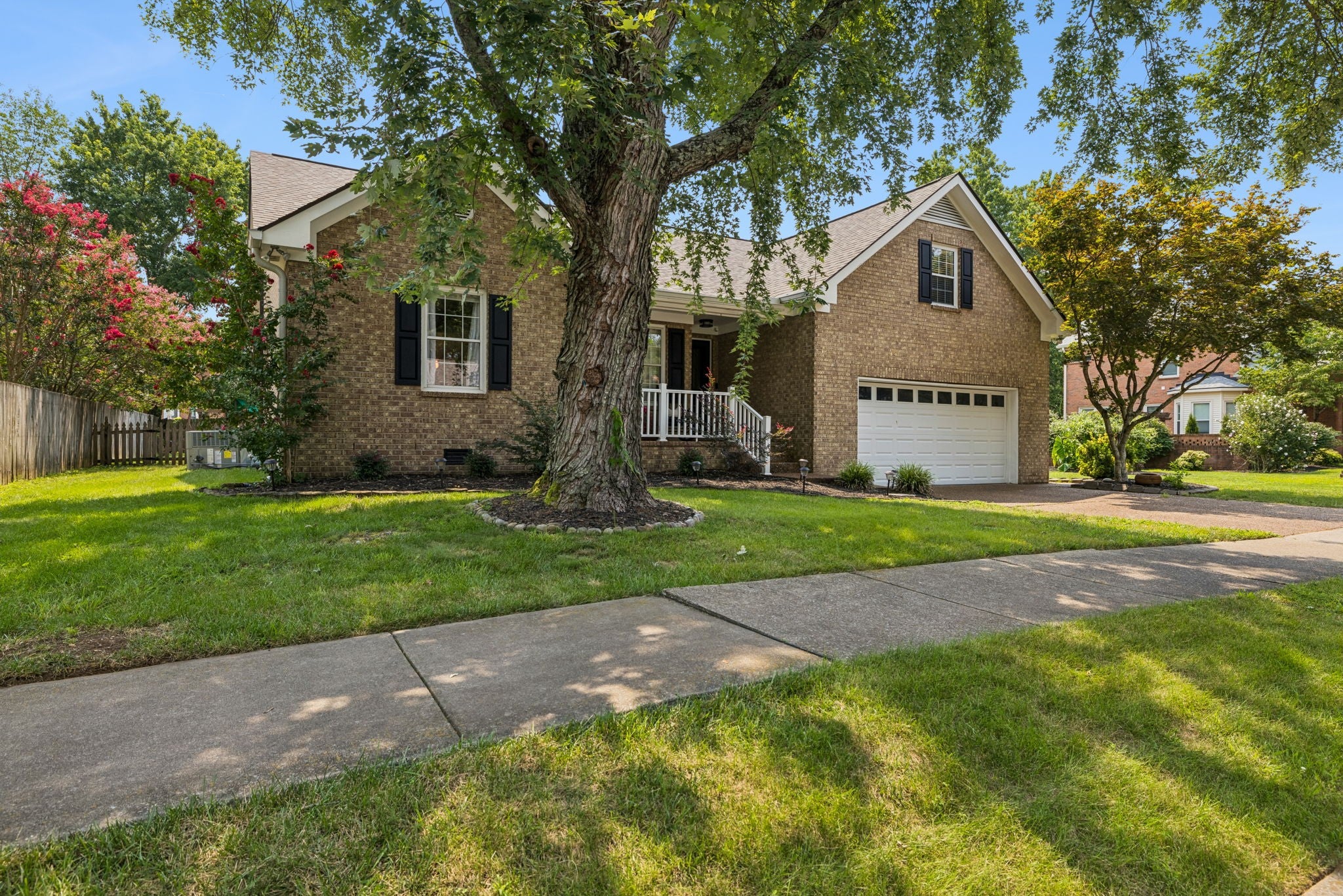 3-bed home for sale in Franklin, TN 37064, 238 Heathersett Dr 238 Heathersett Dr, Franklin TN 37064 3-bed home, photo 4 of 33