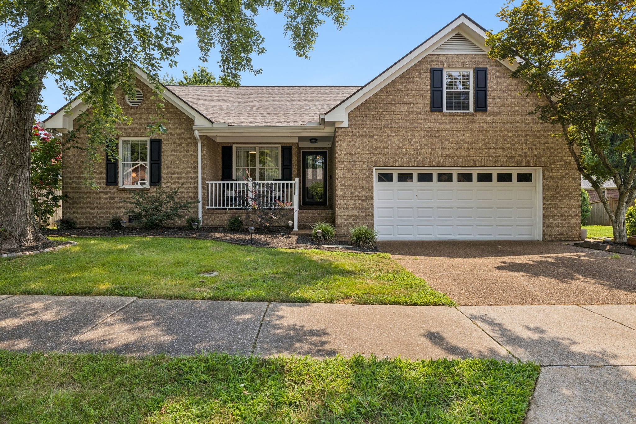 3-bed home for sale in Franklin, TN 37064, 238 Heathersett Dr 238 Heathersett Dr, Franklin TN 37064 3-bed home, photo 2 of 33