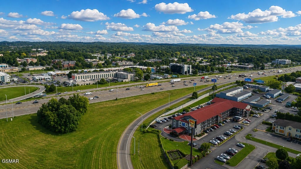 208 Advantage Place