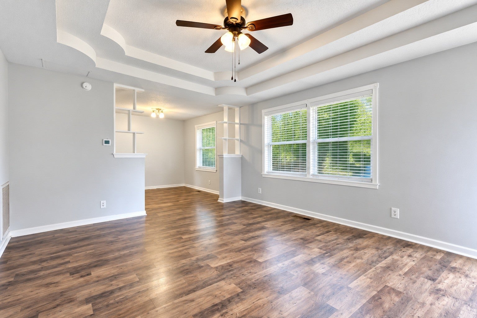 587 Anita Dr