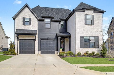 3460 Burgate Trl Thompsons Station TN 37179