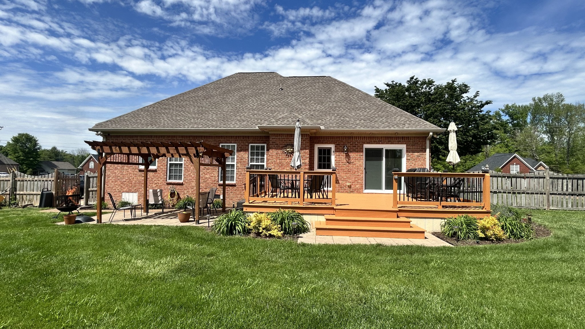 717 Heritage Rd