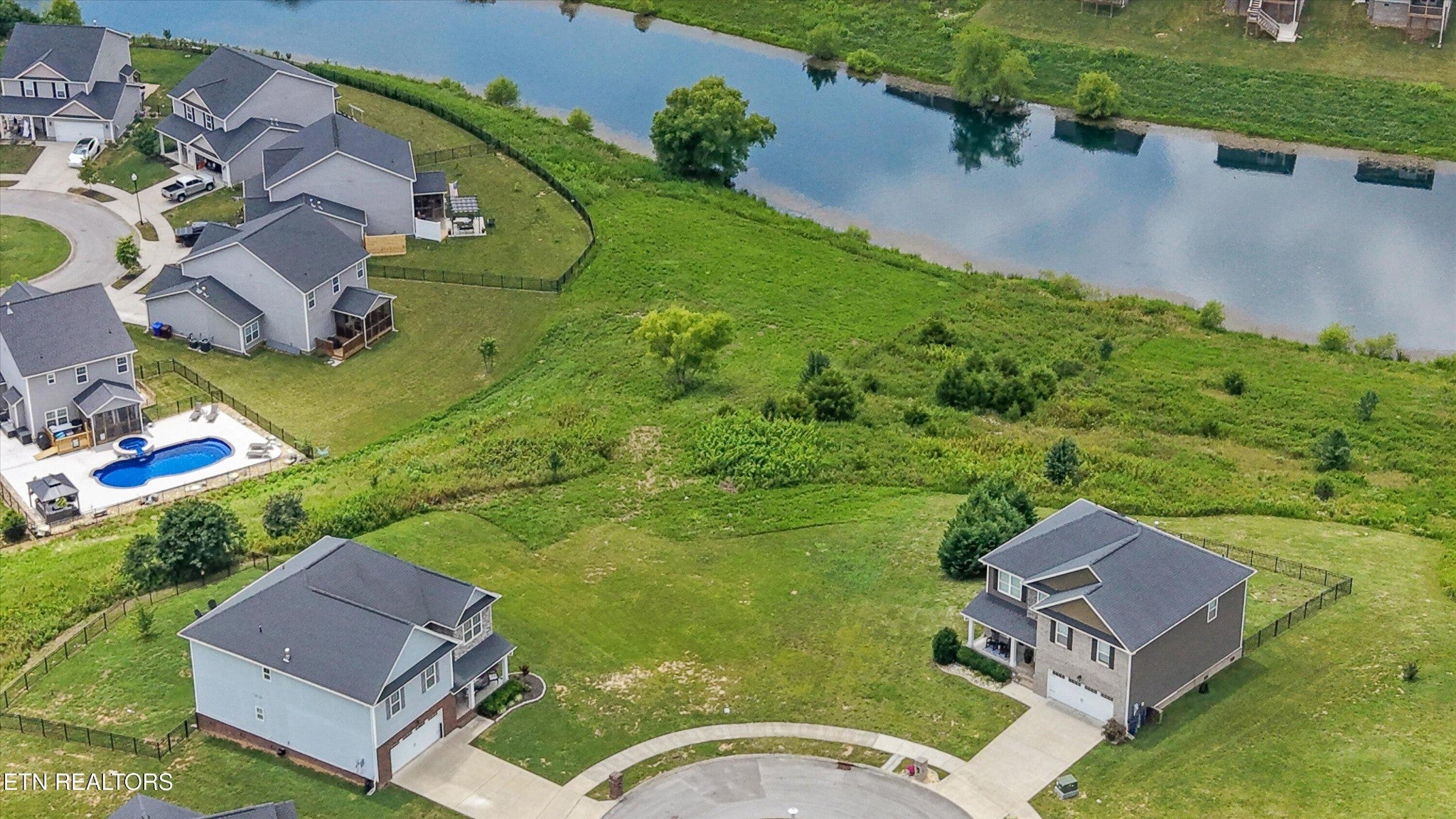 104 Duncanberry Court