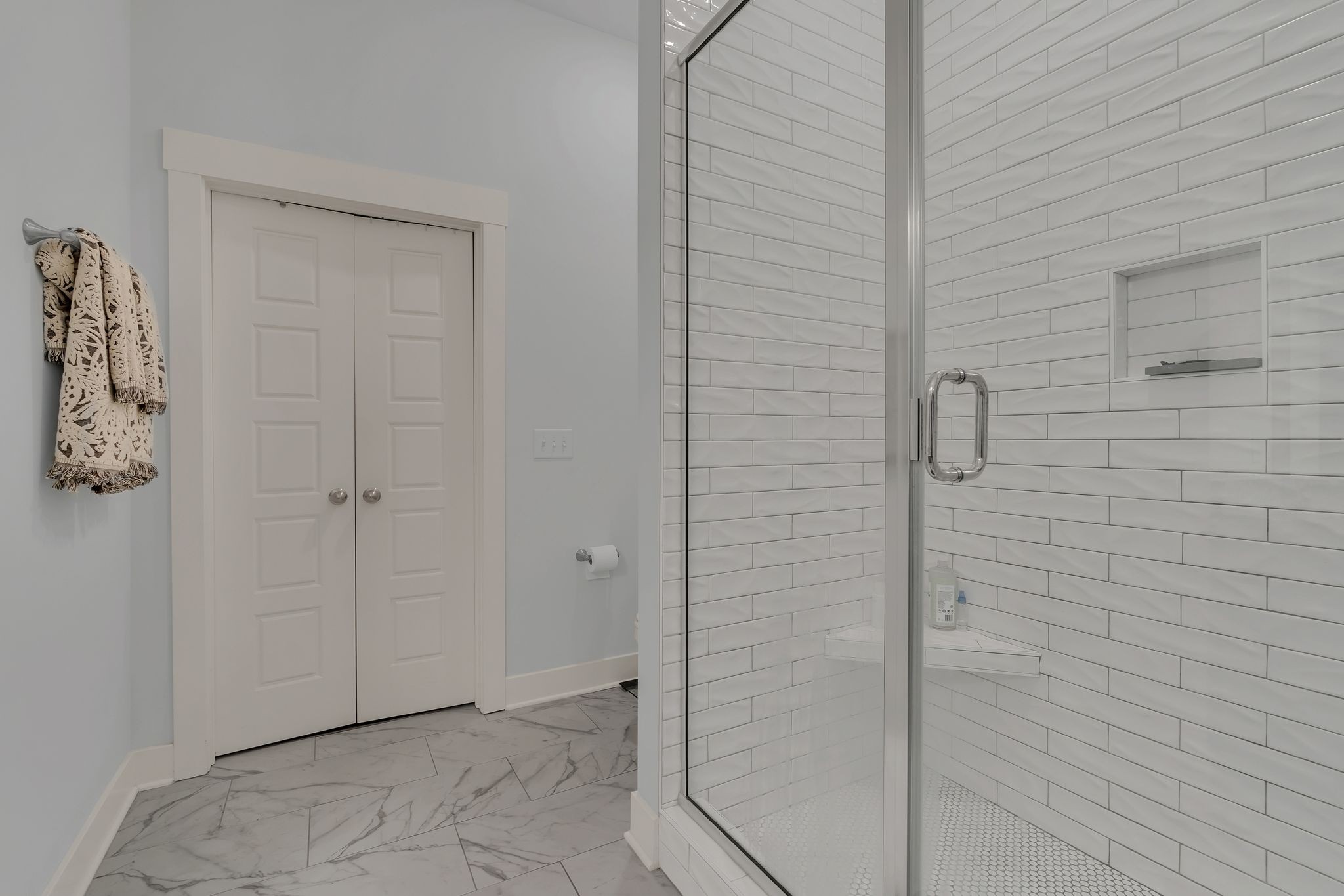 Murfreesboro, Tennessee 37130, United States, 3 Bedrooms Bedrooms, ,3 BathroomsBathrooms,Residential,Active,36432