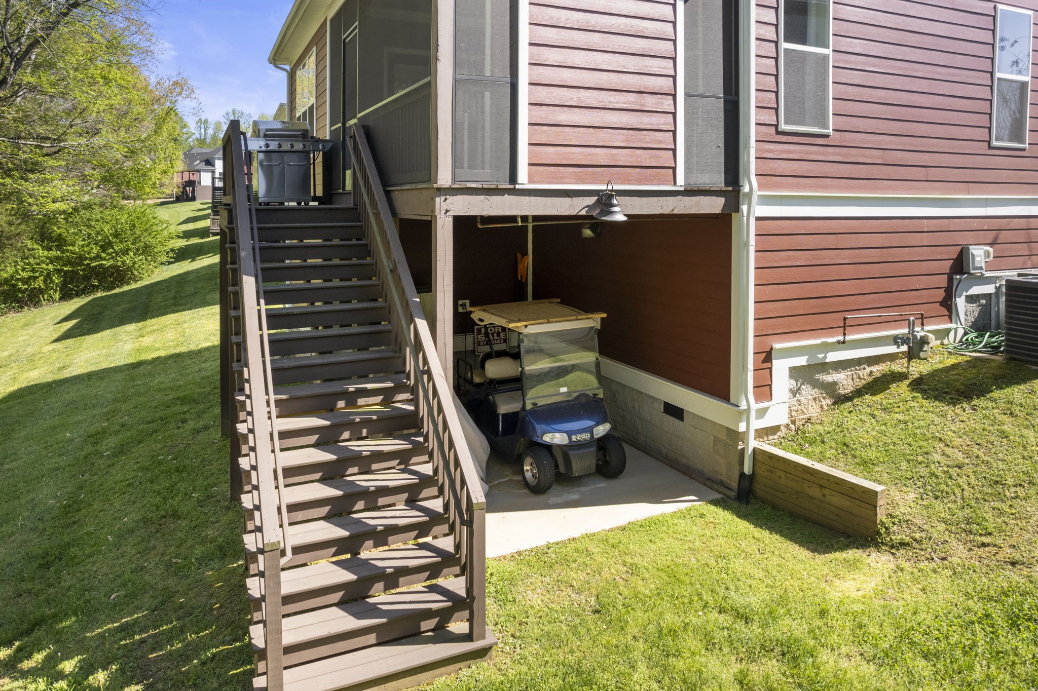 384 Evans Dr