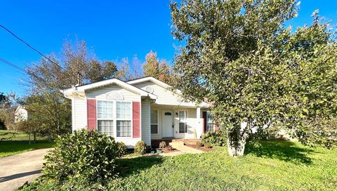 1637 Hannibal Dr Oak Grove KY 42262