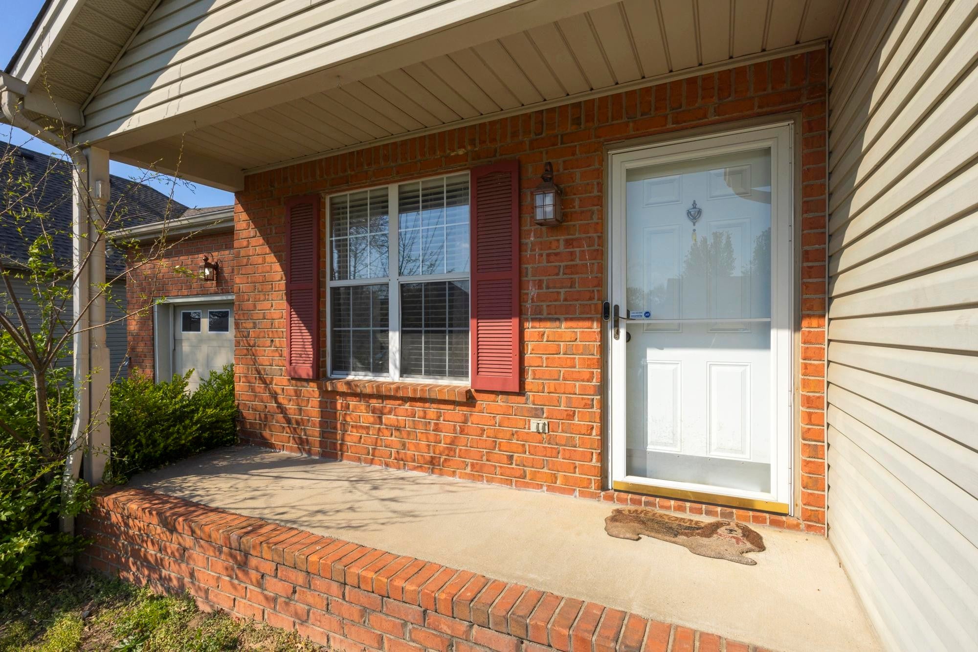 2213 Riverway Dr
