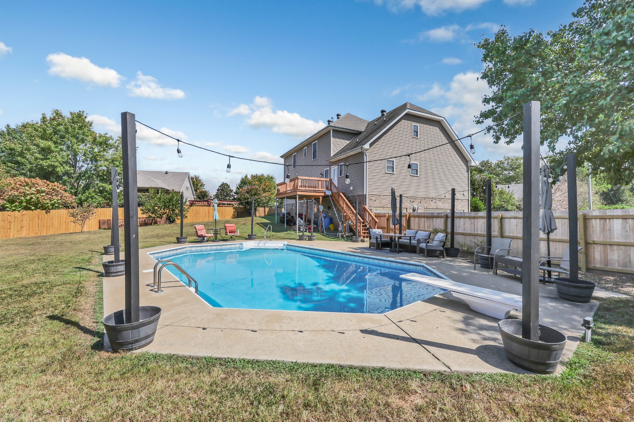 1011 TREVOR DRIVE