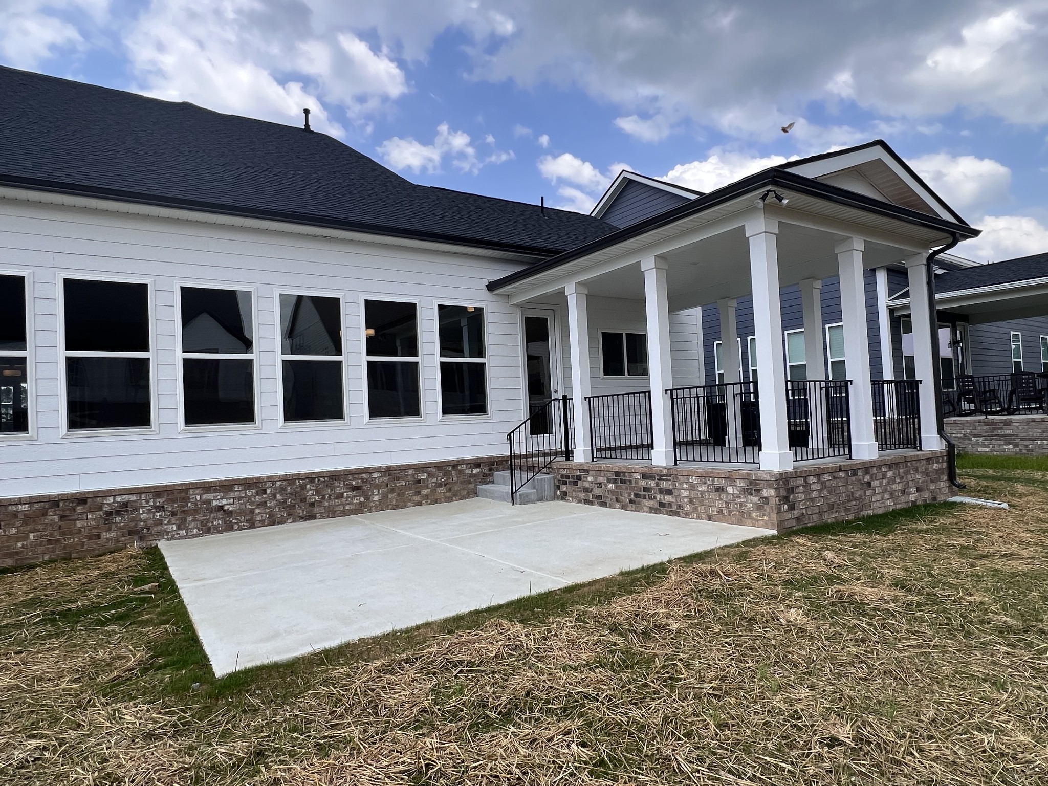 5036 High Park Hill Dr