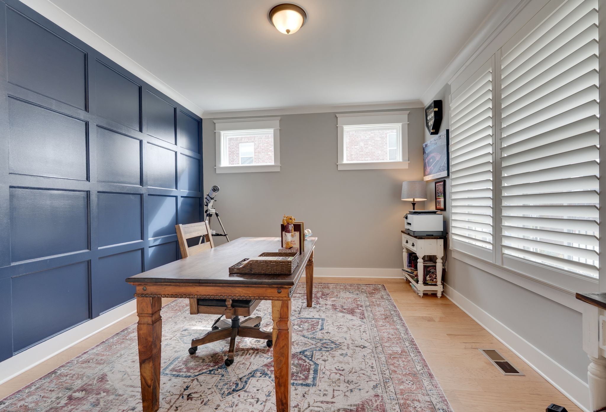 5036 High Park Hill Dr