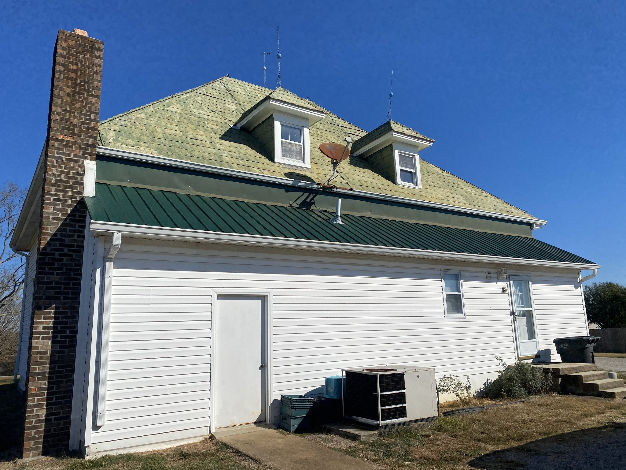 2119 Williamsport Pike