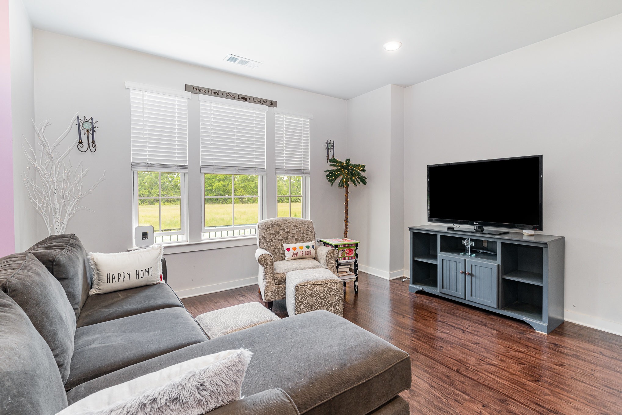 1006 Henley Pvt Lane