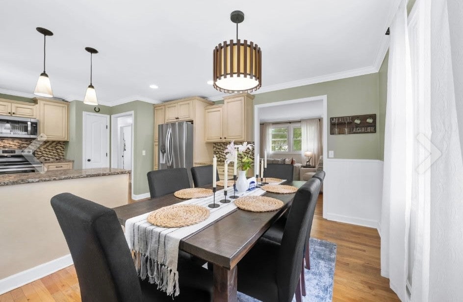 608 Harpeth Pkwy E