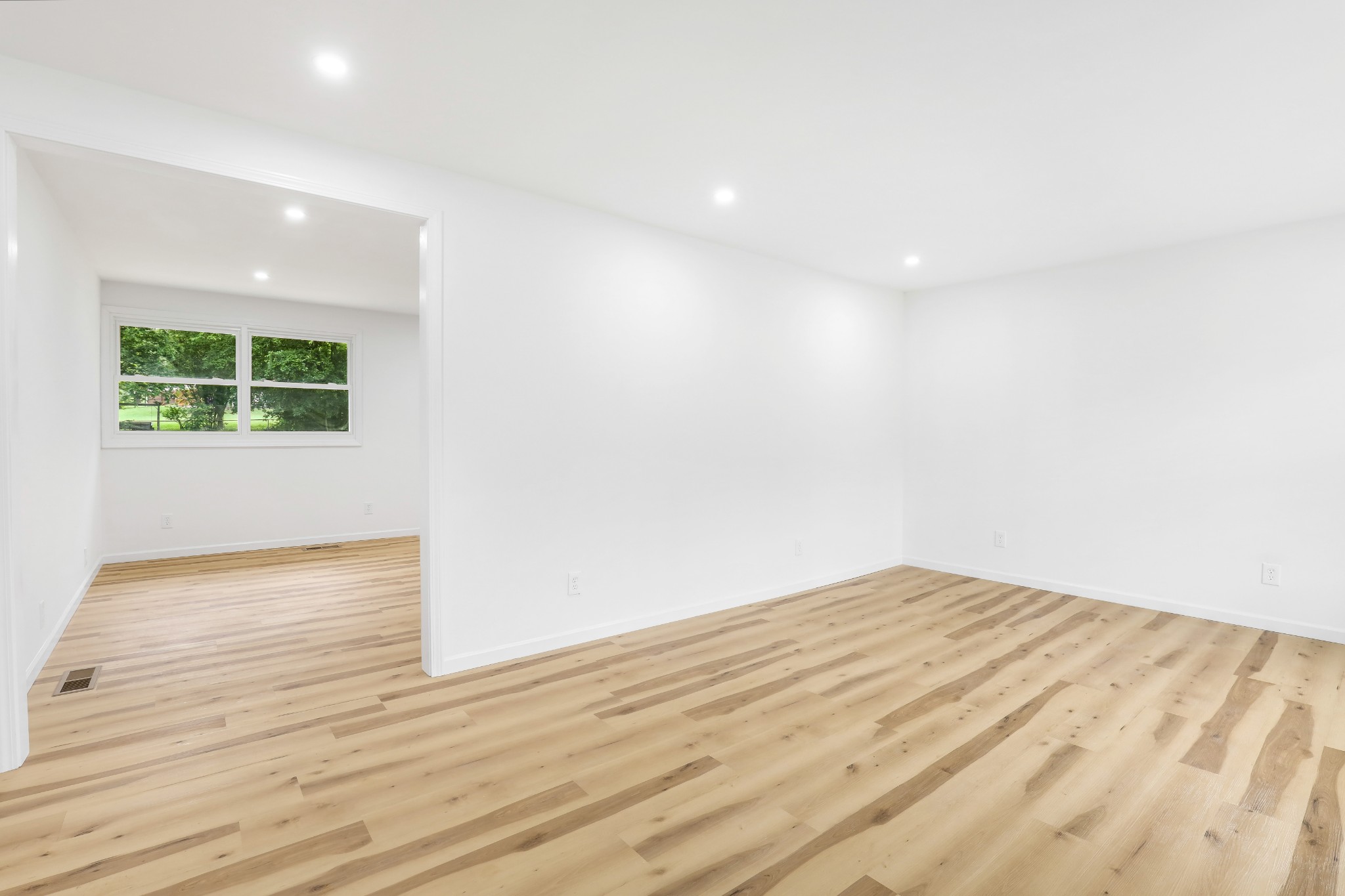 107 Hillsdale Dr