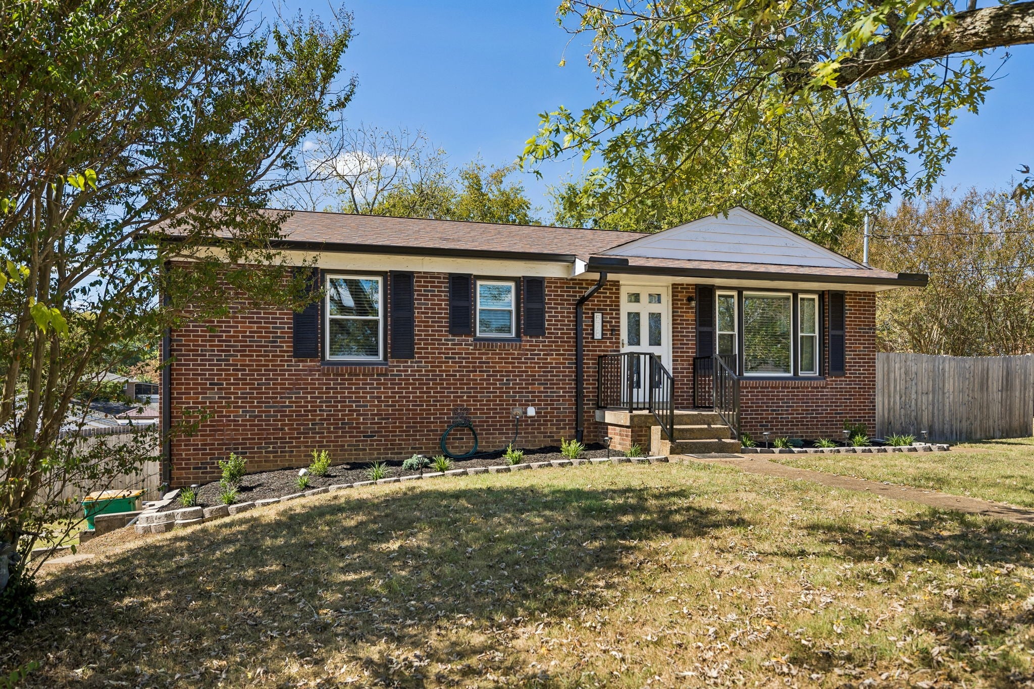 578 Scenic Dr
