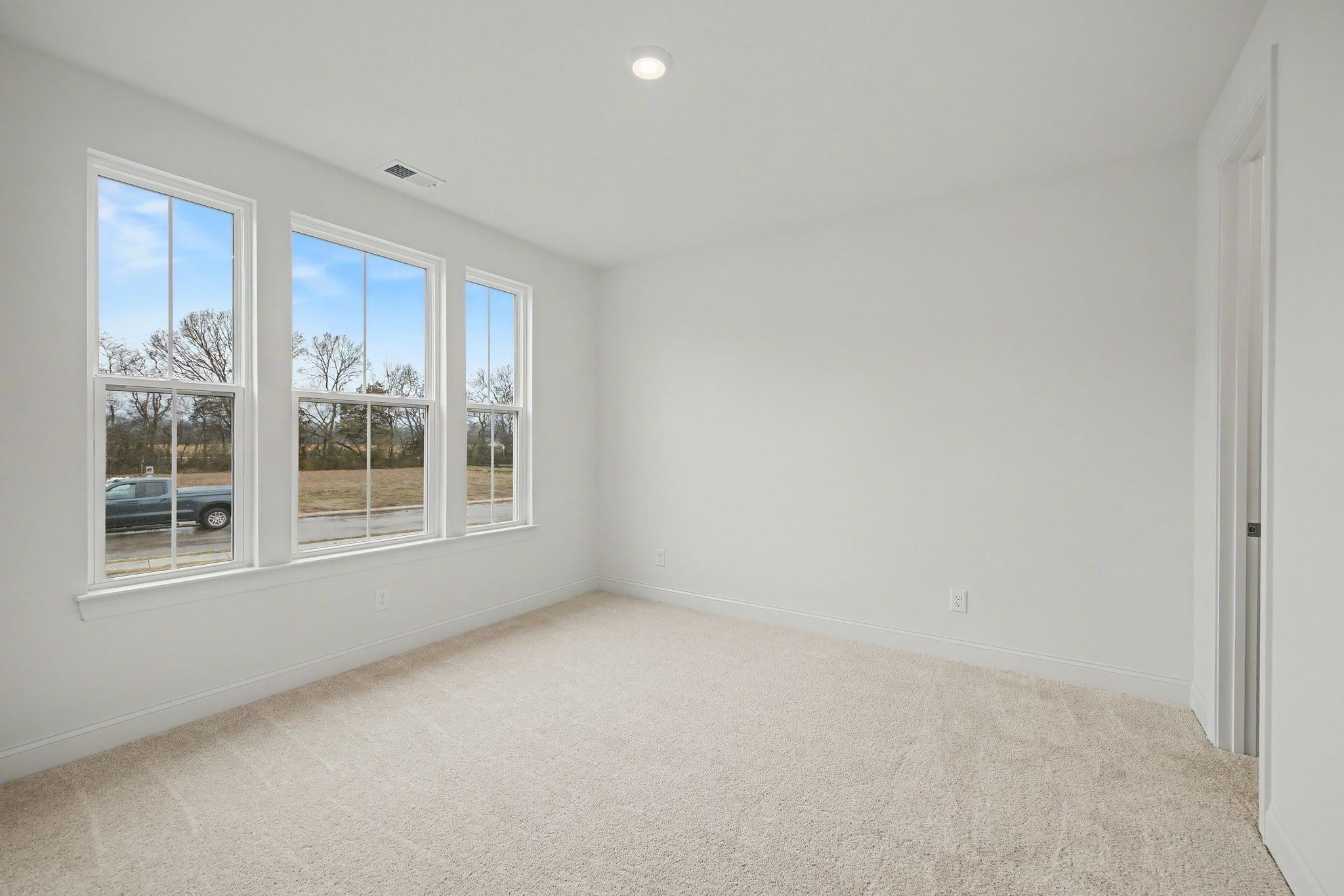 2620 Manning Pass