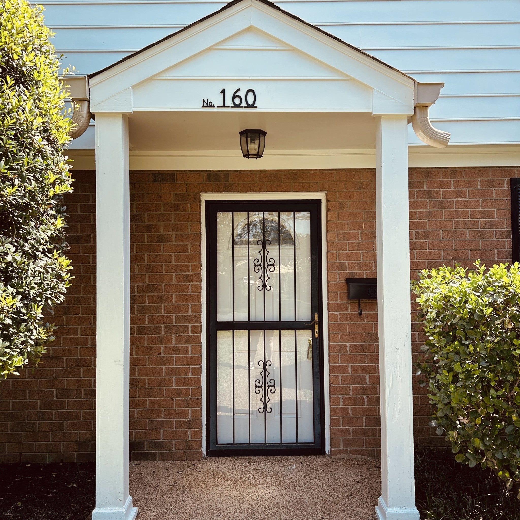 5600 Country Dr 160