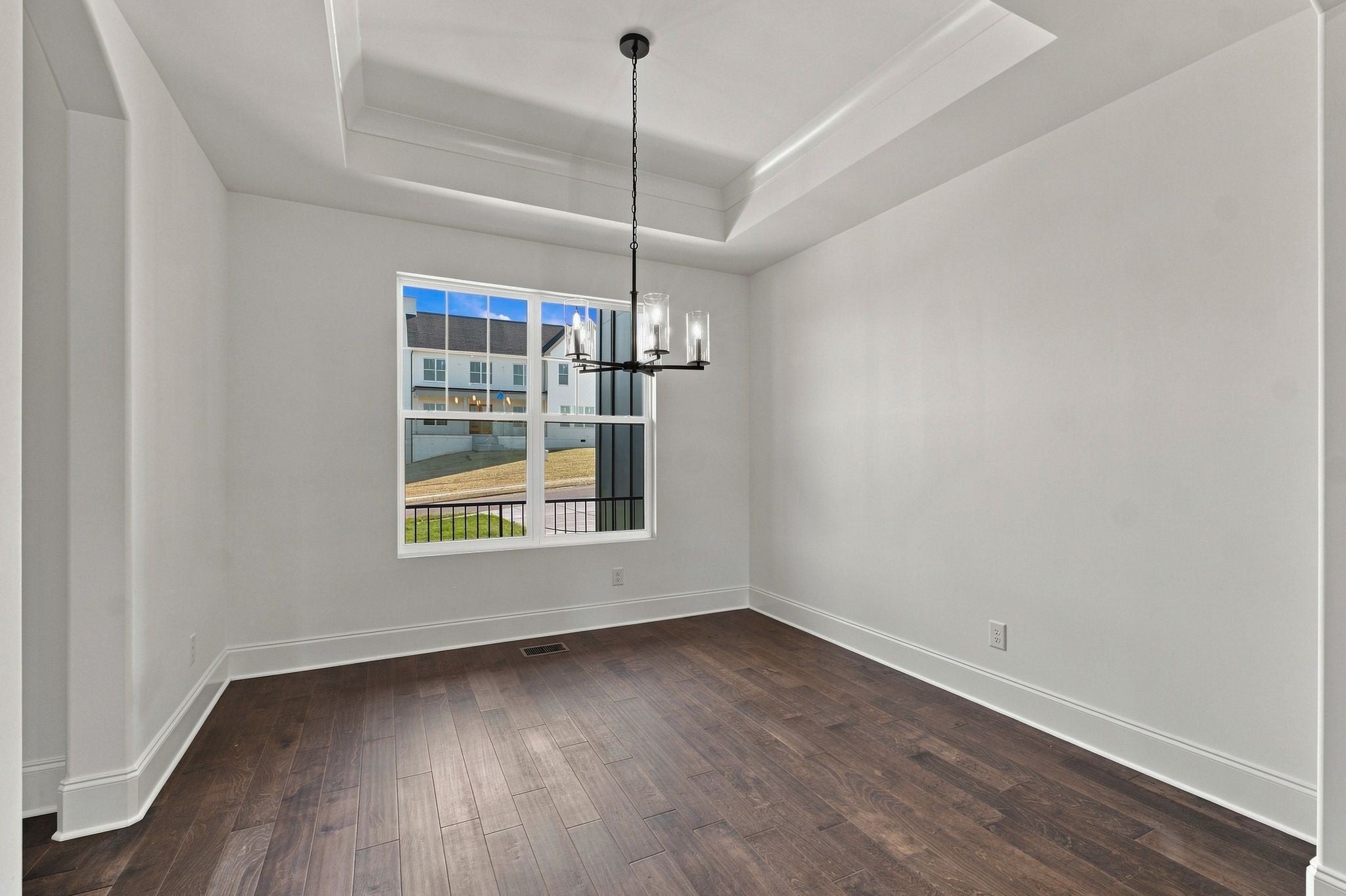 1008 Tiane Trail