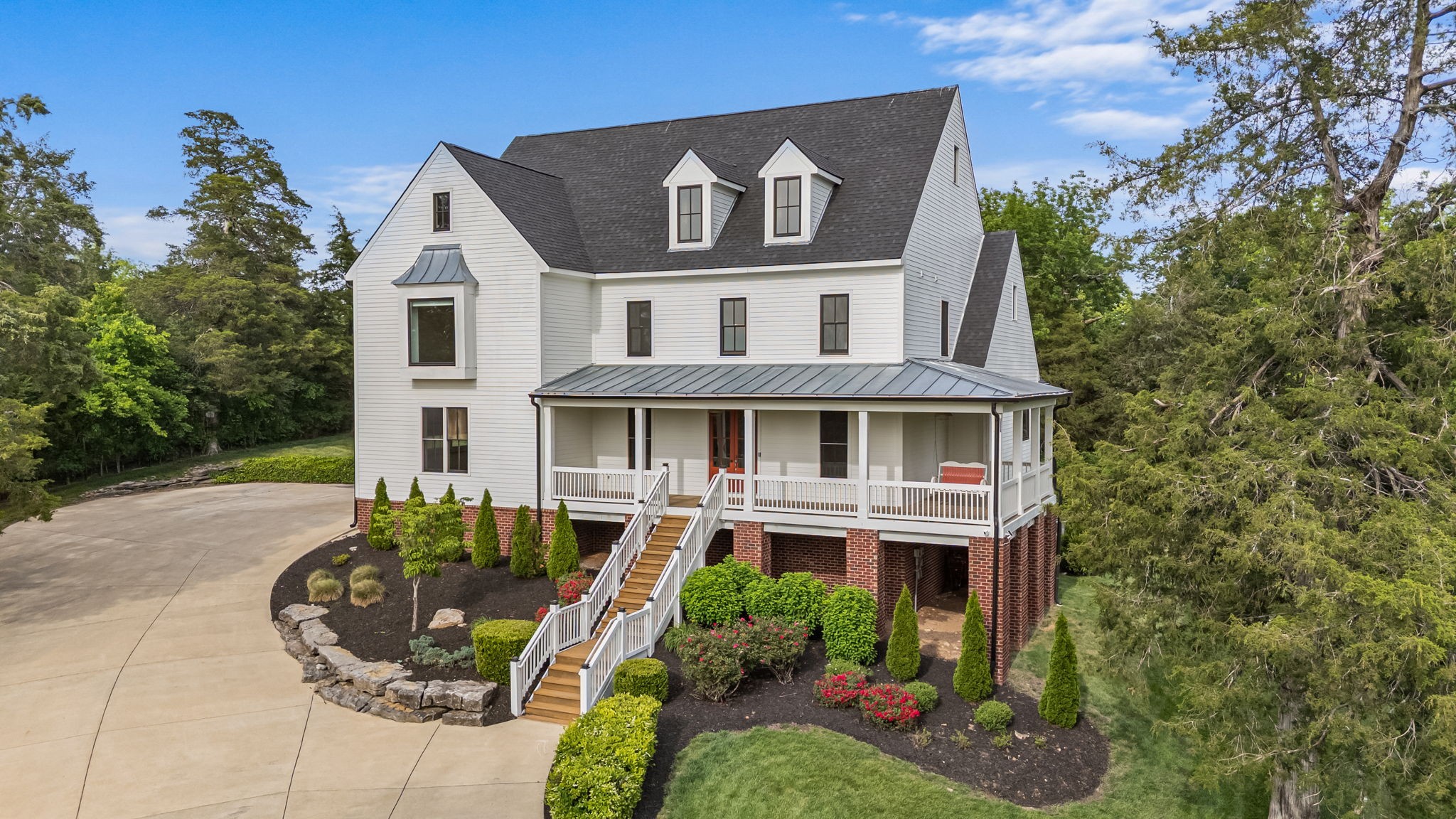 1000 Garner Hall Ln, Franklin TN 37064 4-bed home, photo 4 of 30