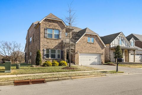 1677 Boardwalk Pl Gallatin TN 37066