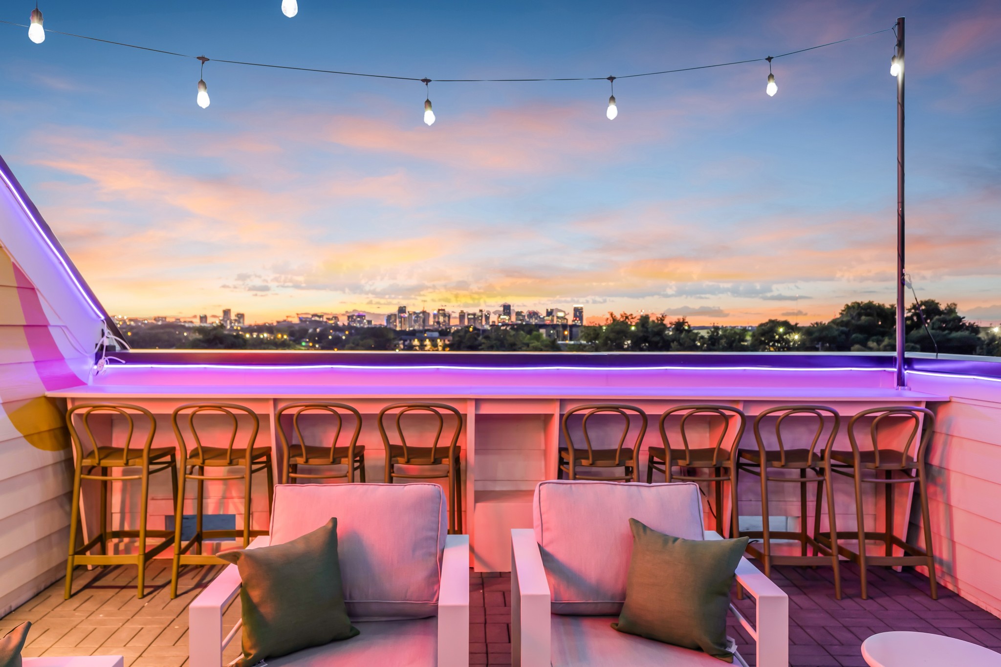 2176 Carson St 5