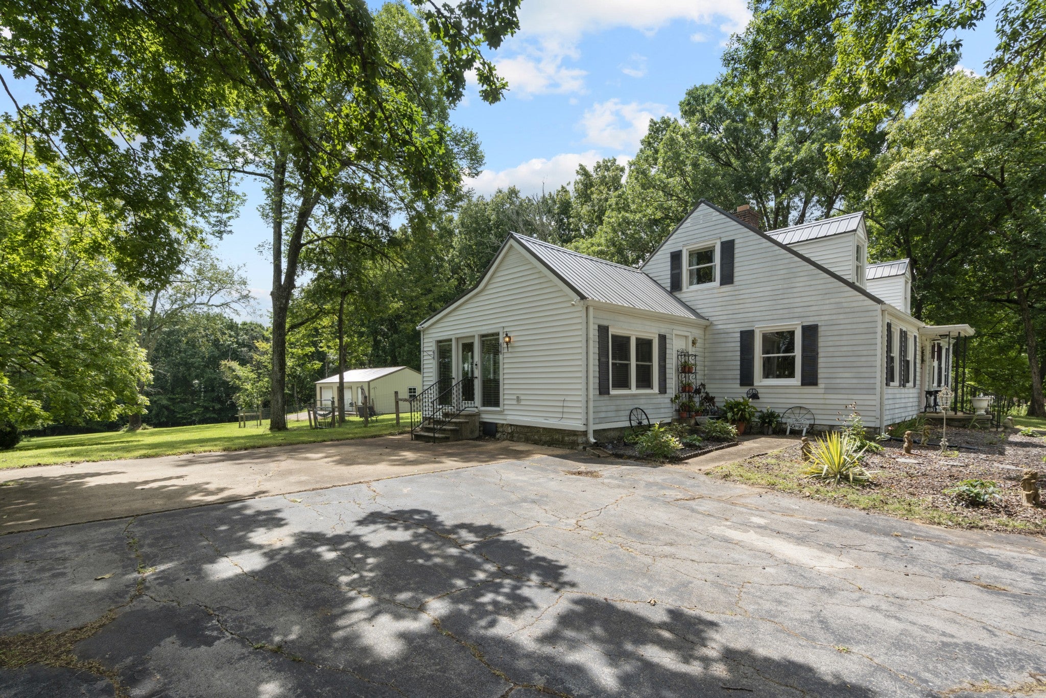 971 Yell Rd