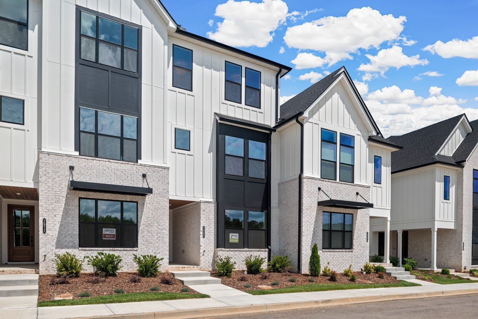 2101 Conductor Ln