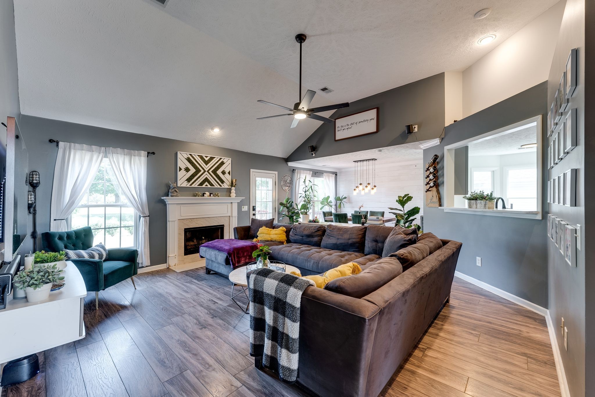 350 Astor Way