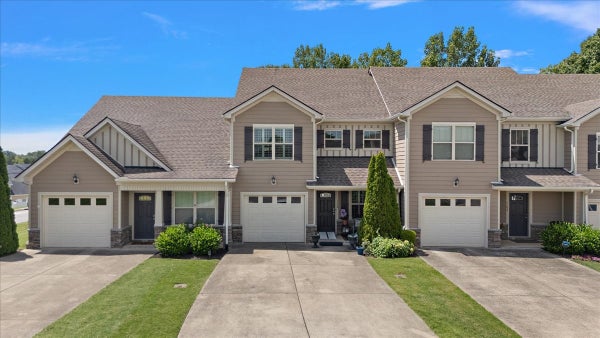 1104 NEELEYS BND, SPRING HILL, TN 37174 - Image 93ed73a6d19e96da2c70661ce7cd4bca/180646372