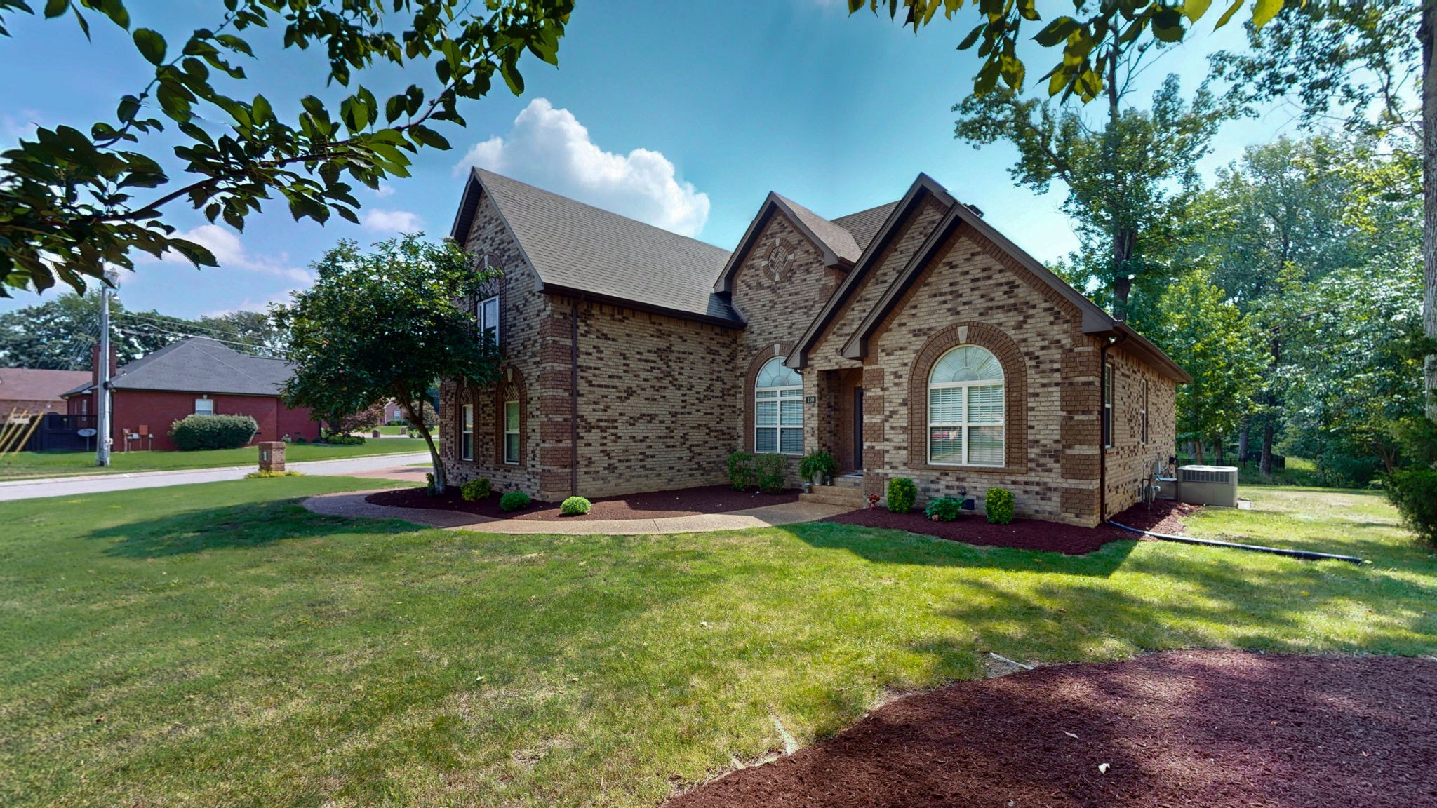 100 Artesa Dr