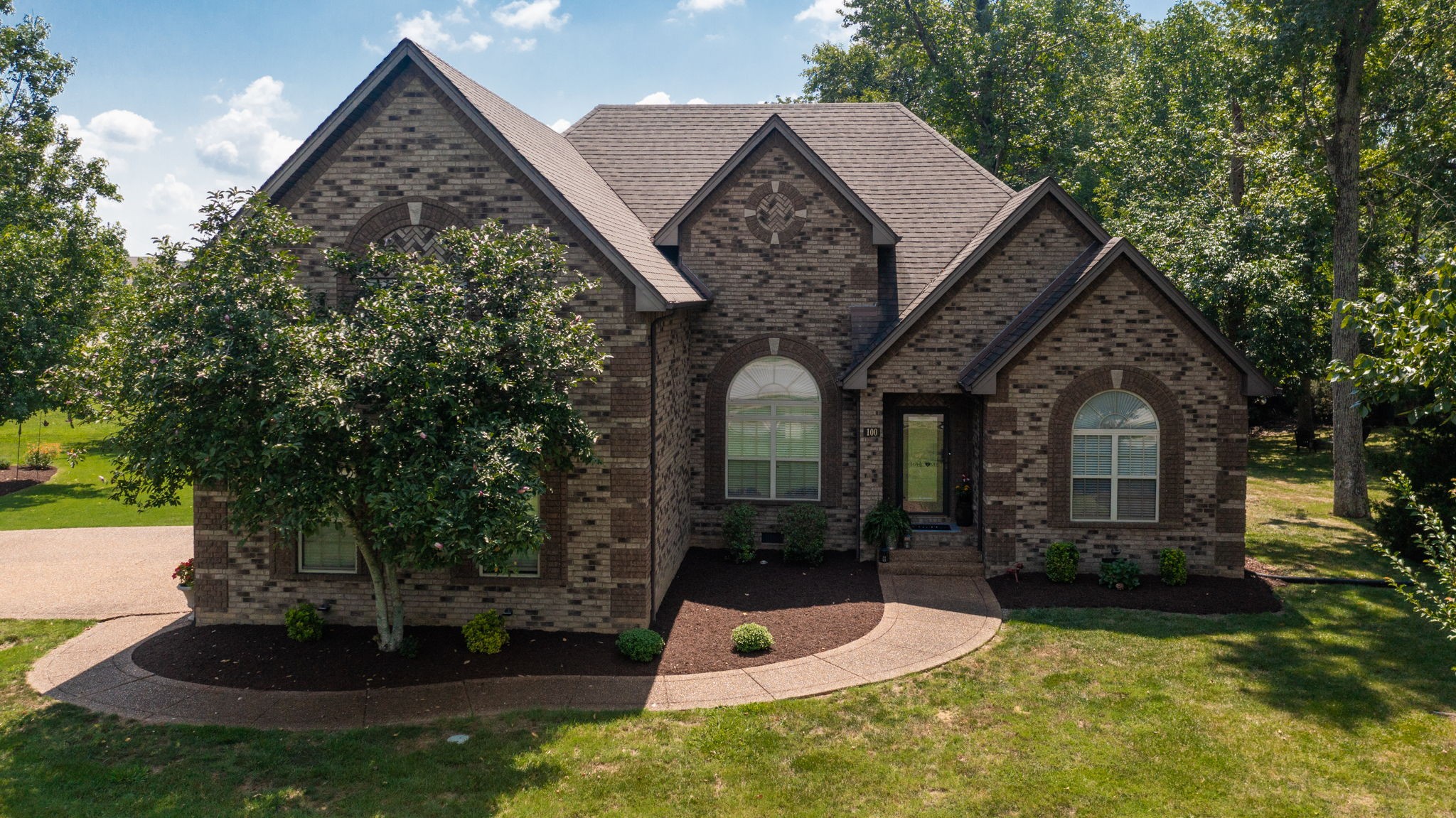 100 Artesa Dr