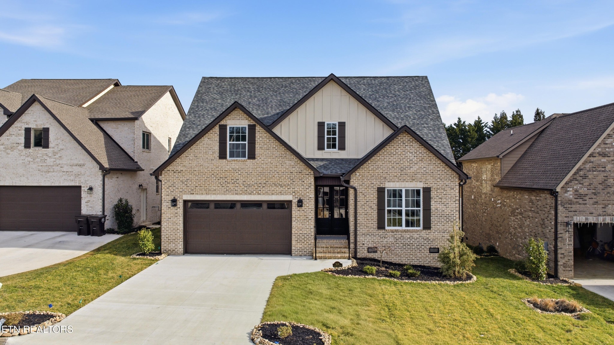 8118 Carolina Cherry Lane