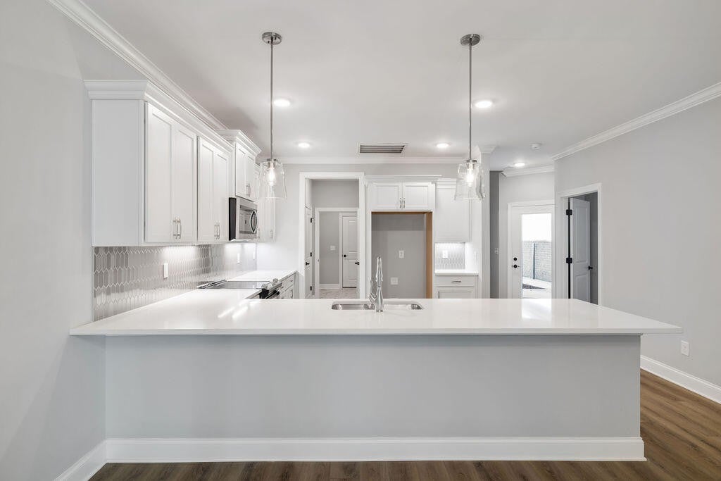 92 Founding Way 23