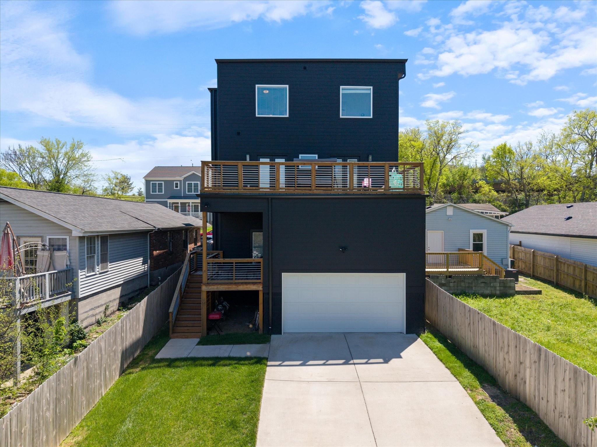 3018 Indiana Ave