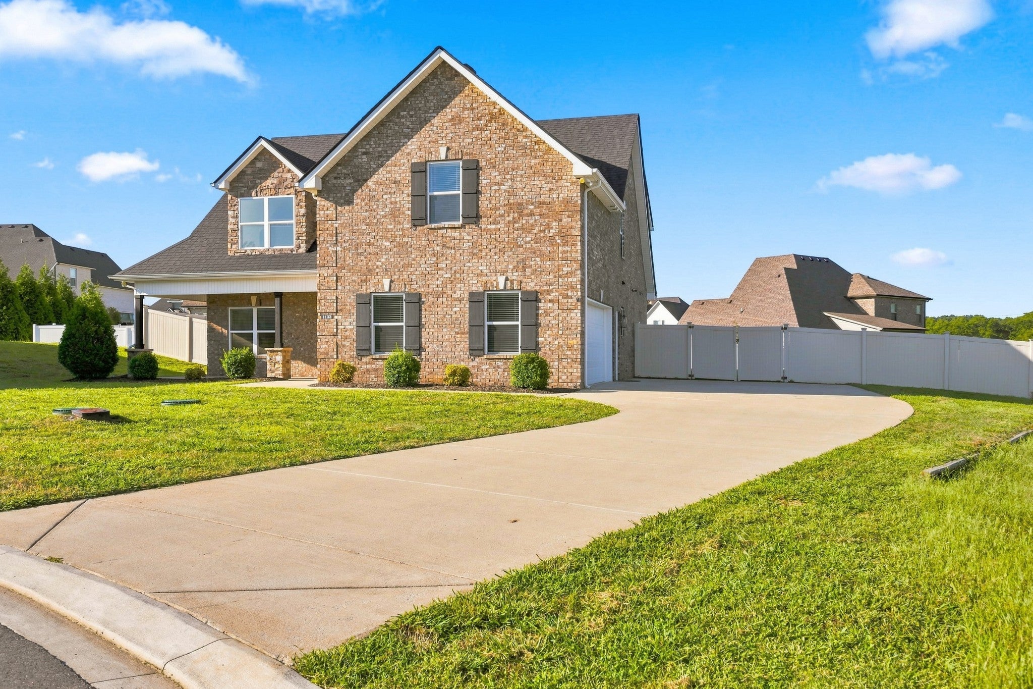 1133 Corona Ct